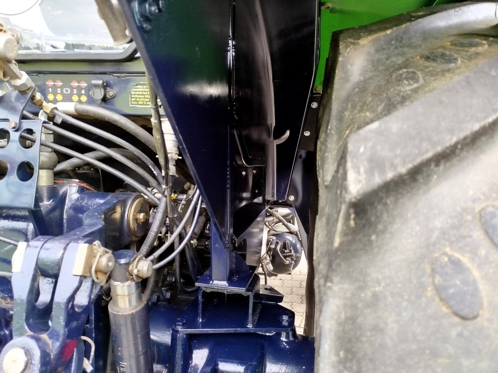 Traktor typu Deutz-Fahr DX 6.11 Agrostar, Gebrauchtmaschine v Altötting (Obrázek 8)