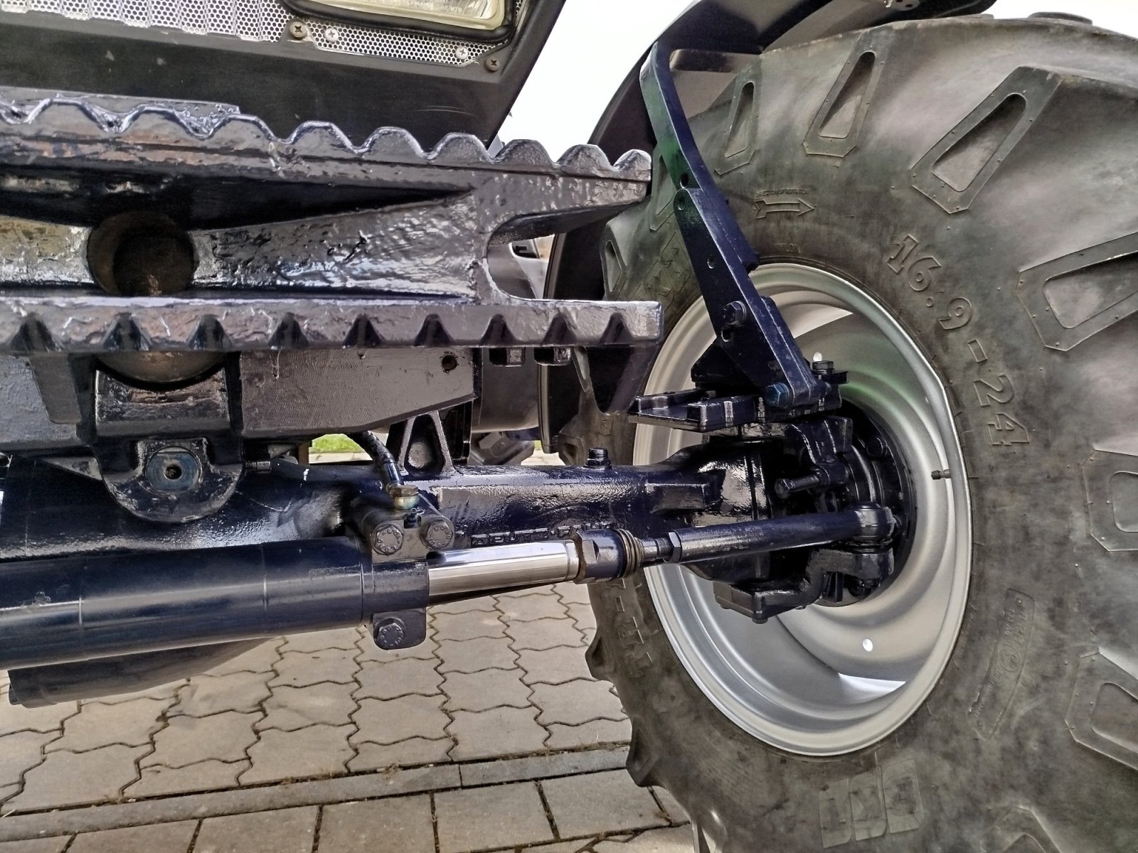 Traktor typu Deutz-Fahr DX 6.11 Agrostar, Gebrauchtmaschine v Altötting (Obrázek 11)