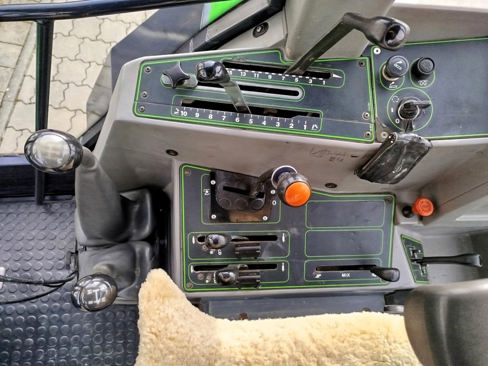 Traktor typu Deutz-Fahr DX 6.11 Agrostar, Gebrauchtmaschine v Altötting (Obrázek 13)