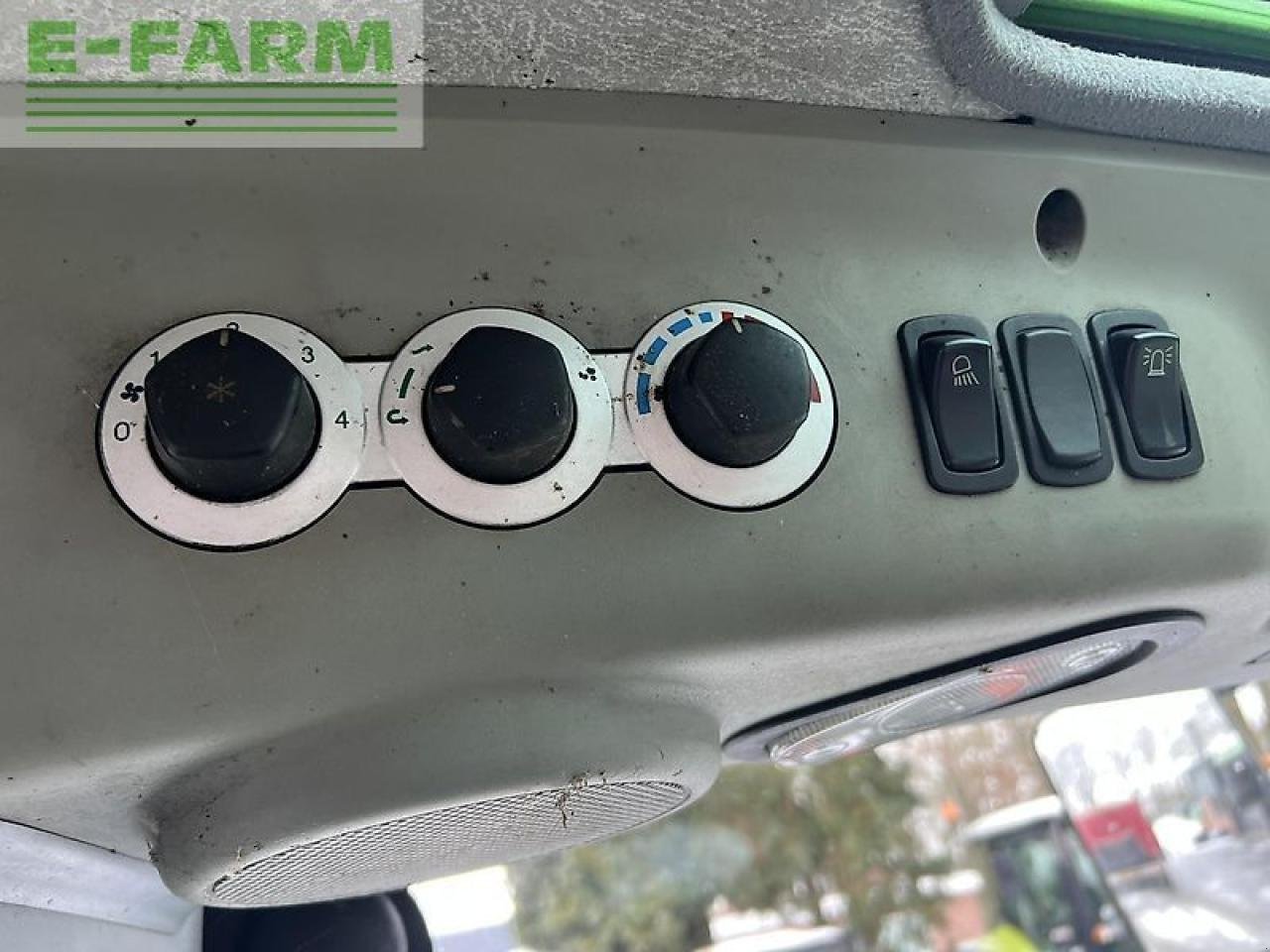 Traktor van het type Deutz-Fahr k 100, Gebrauchtmaschine in ag BROEKLAND (Foto 12)