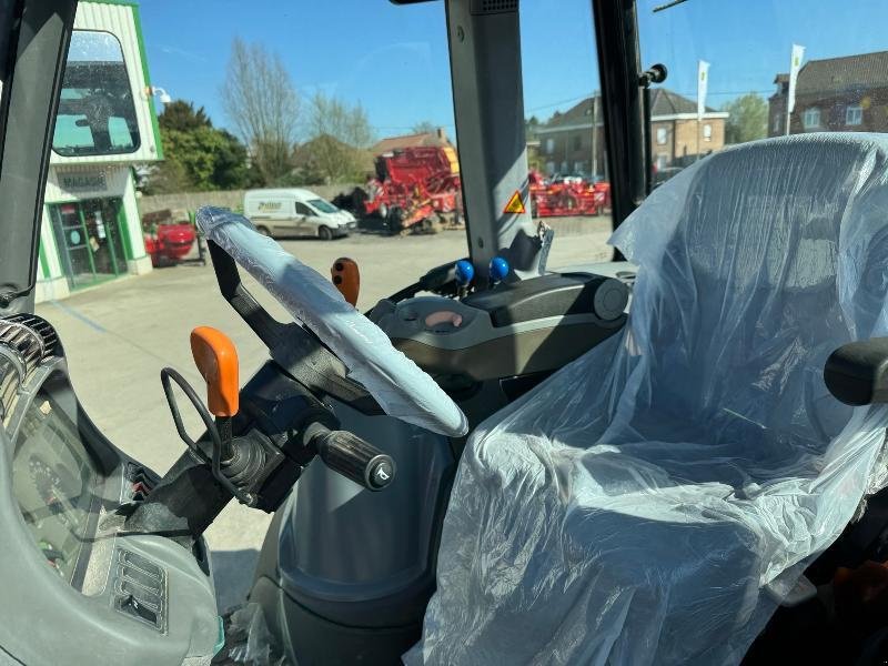 Traktor typu Deutz-Fahr M640, Gebrauchtmaschine v Richebourg (Obrázek 5)