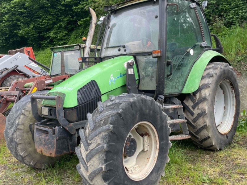Traktor Türe ait Deutz-Fahr Tracteur agricole AGROTRON 90 Deutz-Fahr, Gebrauchtmaschine içinde SAINT CLAIR SUR ELLE (resim 1)