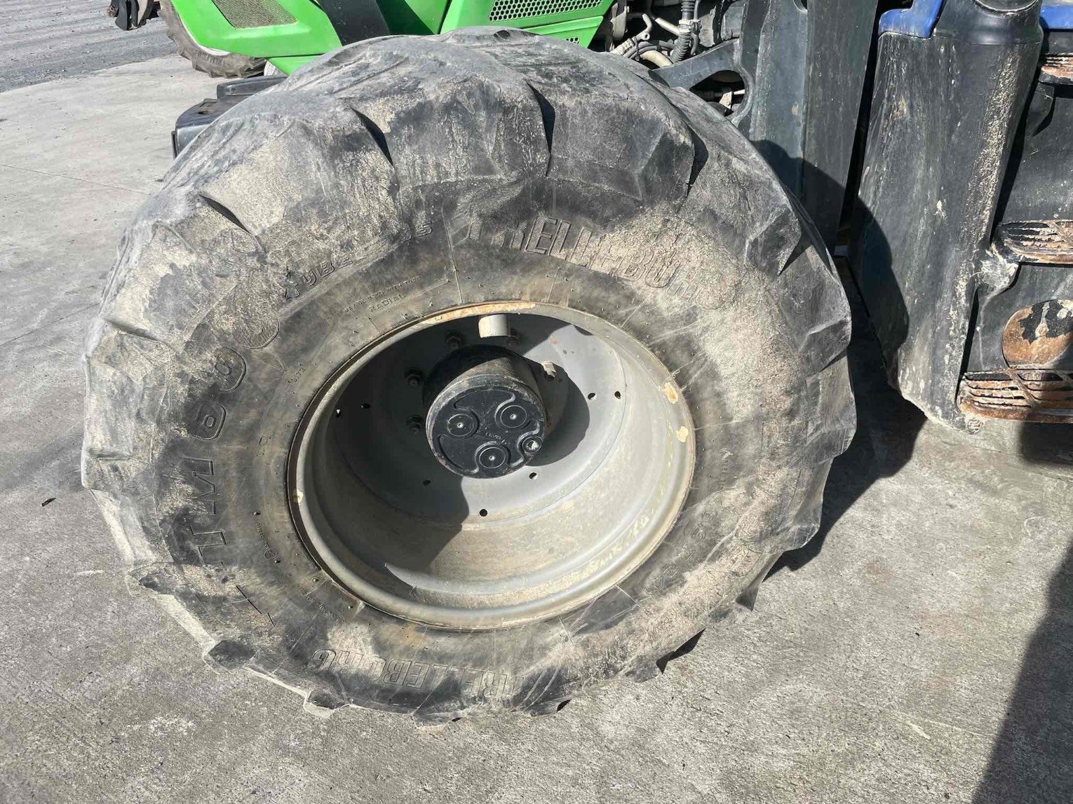 Traktor za tip Deutz-Fahr Tracteur agricole SERIE6AGROTRON 6130.4 Deutz-Fahr, Gebrauchtmaschine u SAINT CLAIR SUR ELLE (Slika 4)