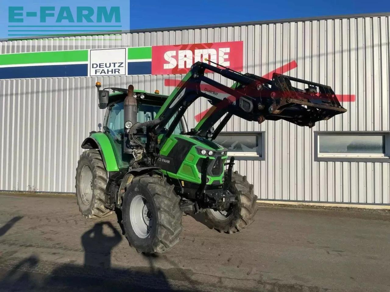 Traktor des Typs Deutz-Fahr tracteur agricole serie6ttvagrotron 6120 ttv (c) d, Gebrauchtmaschine in ST CLAIR SUR ELLE (Bild 2)