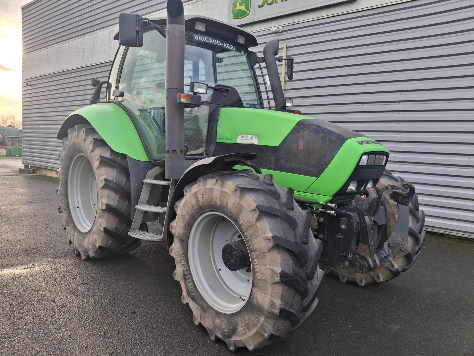Traktor tipa Deutz-Fahr TRACTEUR OCC, Gebrauchtmaschine u Les Touches (Slika 1)