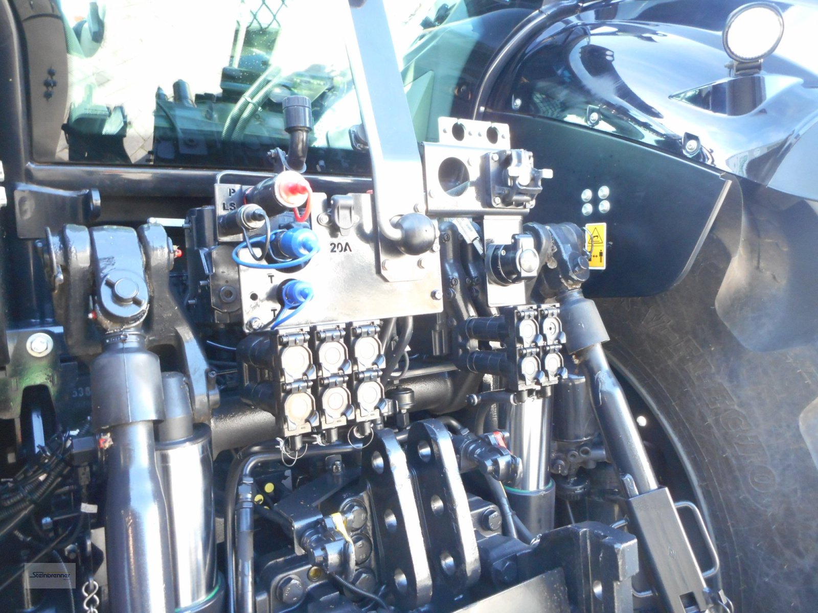 Traktor a típus Deutz-Fahr TTV 6230 Warrior, Gebrauchtmaschine ekkor: Wörnitz (Kép 9)