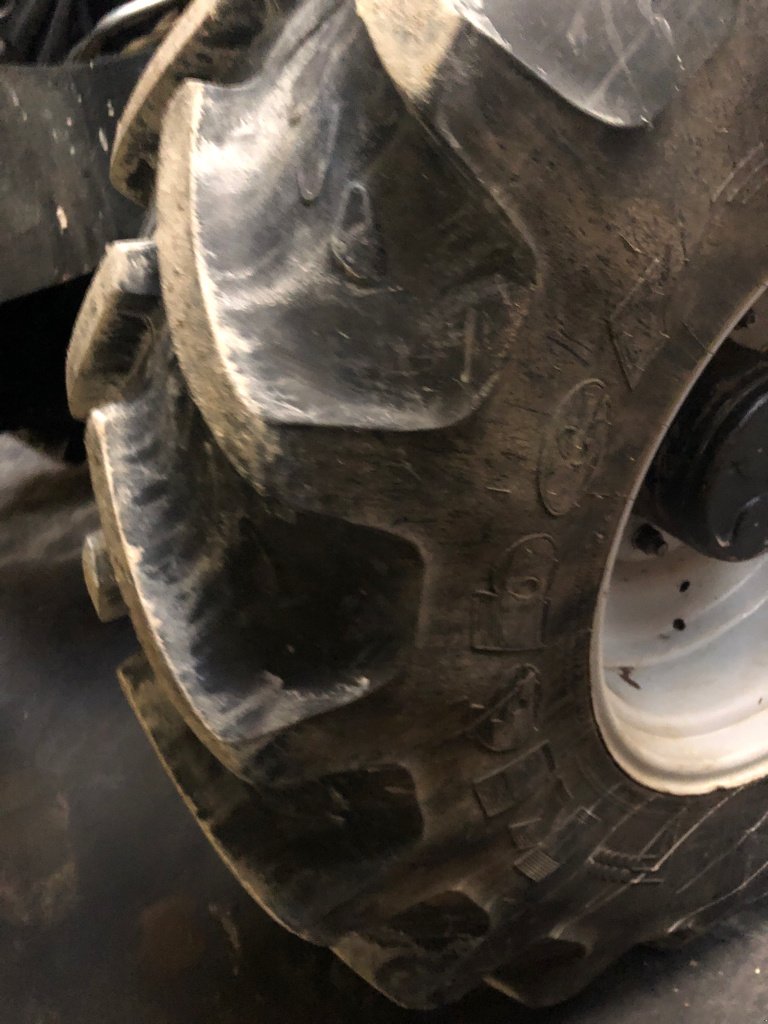 Traktor типа Deutz-Fahr TTV430, Gebrauchtmaschine в Val Mont (Фотография 10)