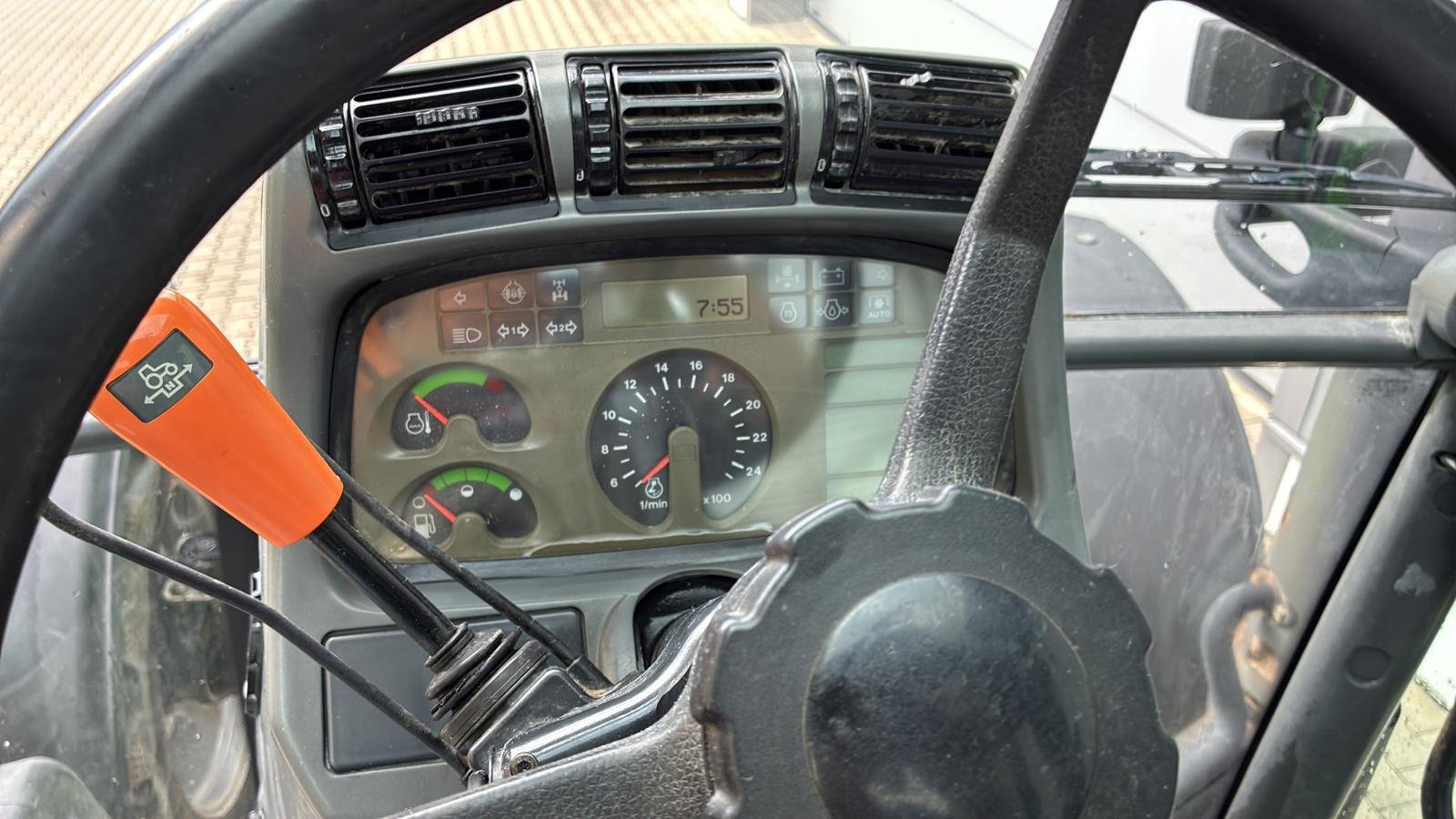 Traktor del tipo Deutz-Fahr ttv610, Gebrauchtmaschine en Möttingen (Imagen 7)