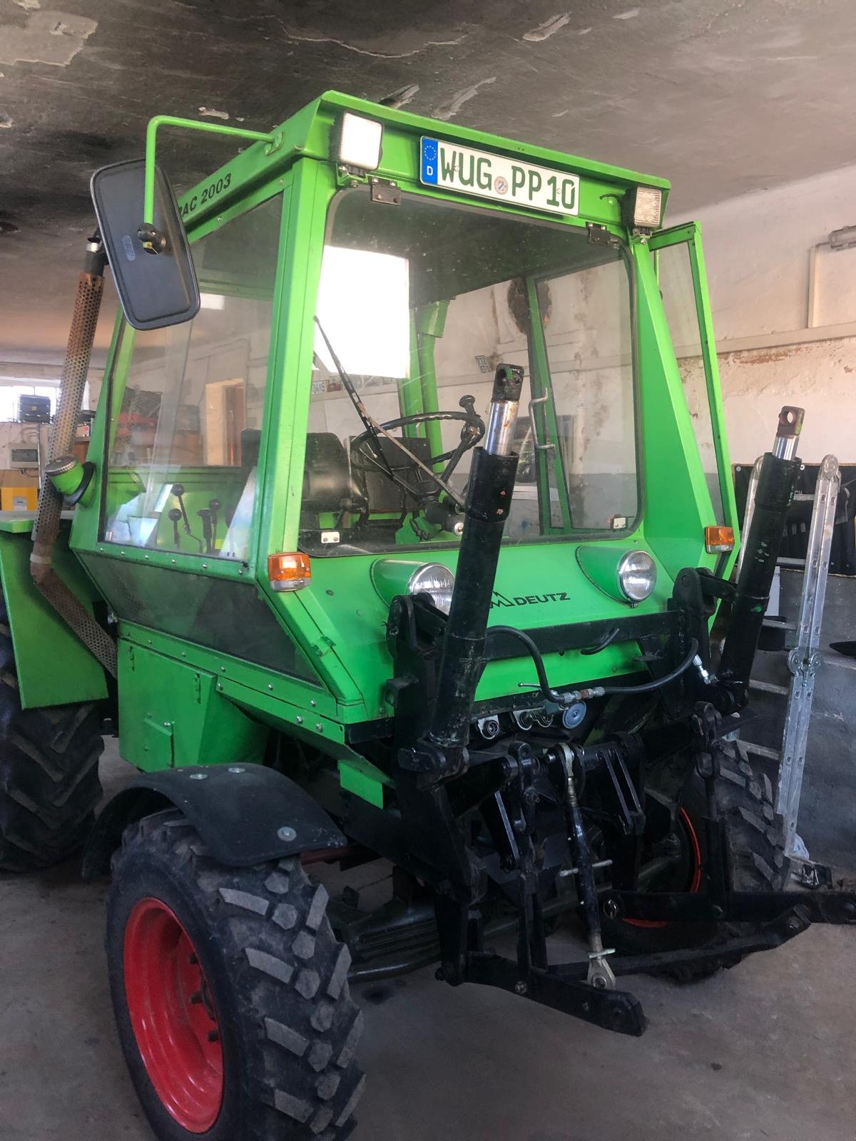 Traktor des Typs DEUTZ intrac 2003 Deutz Intrac, Gebrauchtmaschine in Burgsalach (Bild 2)