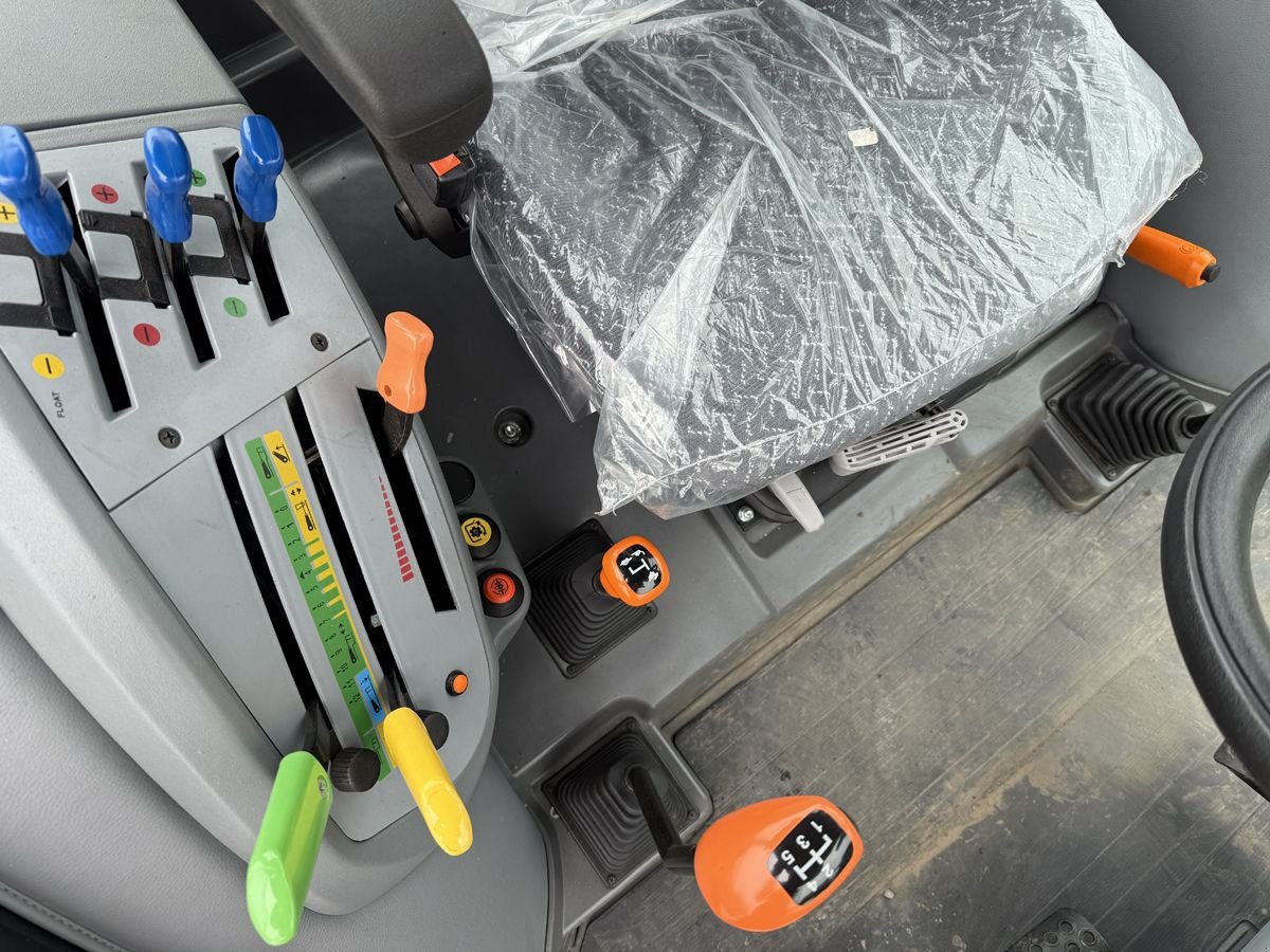 Traktor typu Deutz 115 G, Neumaschine v Lunteren (Obrázek 7)