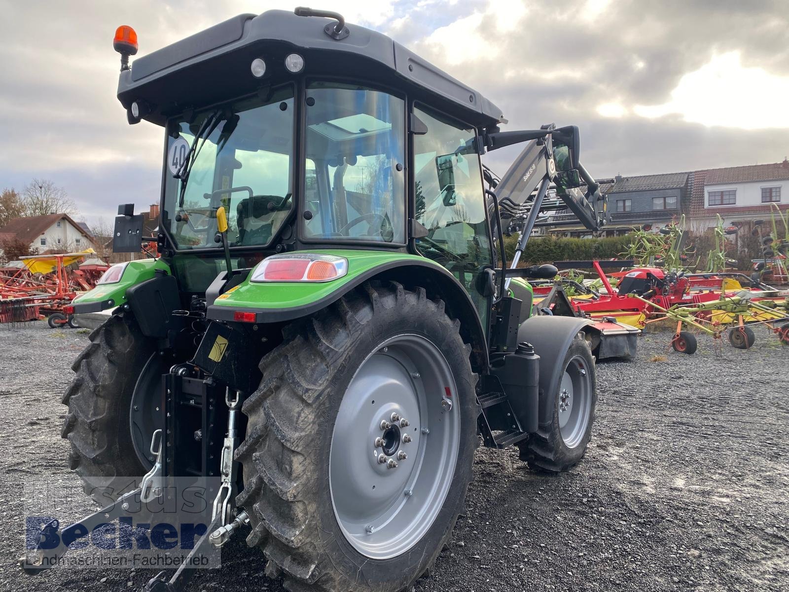 Traktor des Typs Deutz 5080D Keyline, Gebrauchtmaschine in Weimar-Niederwalgern (Bild 5)