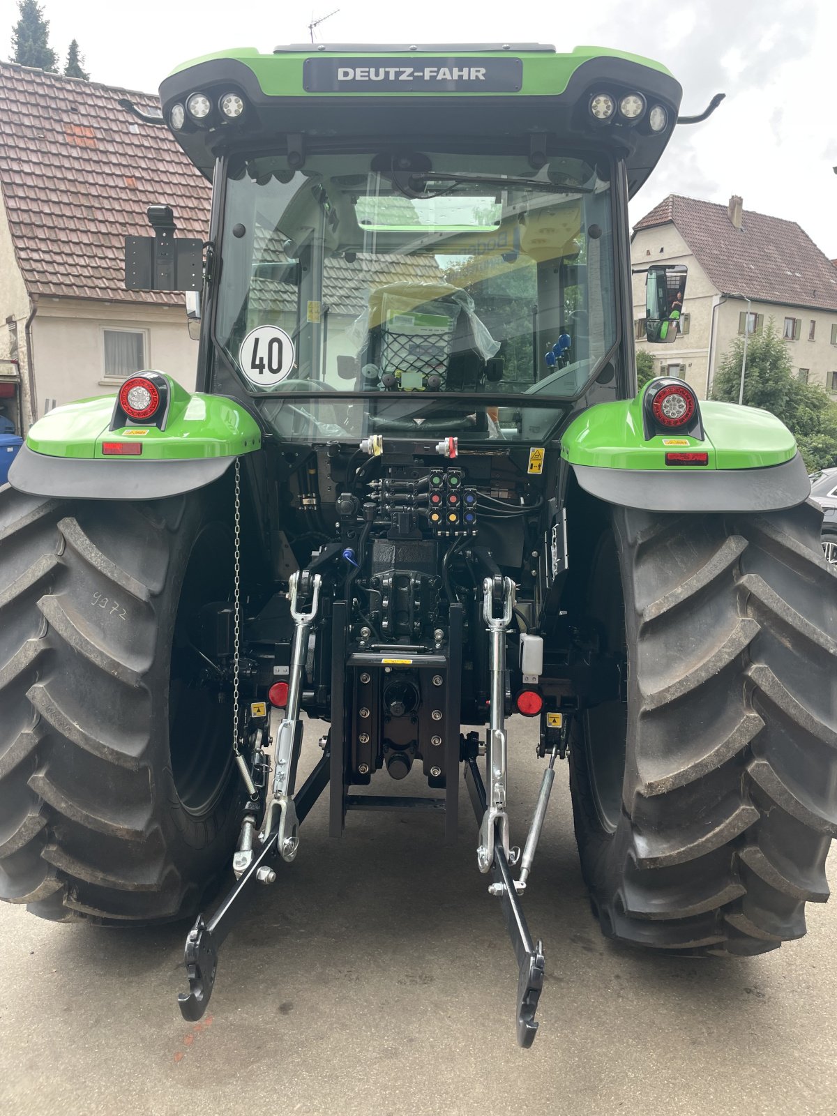 Traktor typu Deutz 5125, Neumaschine v Ochsenhausen (Obrázek 8)