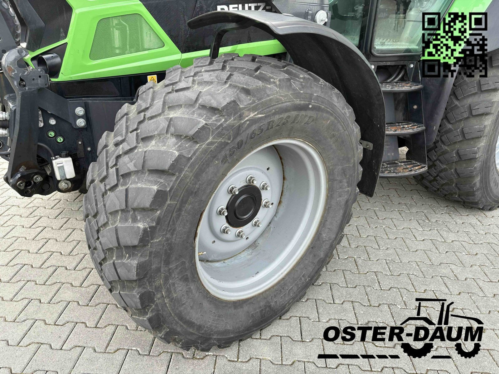 Traktor типа Deutz 6130 TTV, Gebrauchtmaschine в Kaisersesch (Фотография 4)