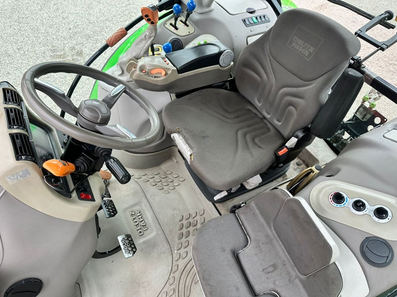 Traktor del tipo Deutz 6.140, Gebrauchtmaschine en Linde (dr) (Imagen 4)