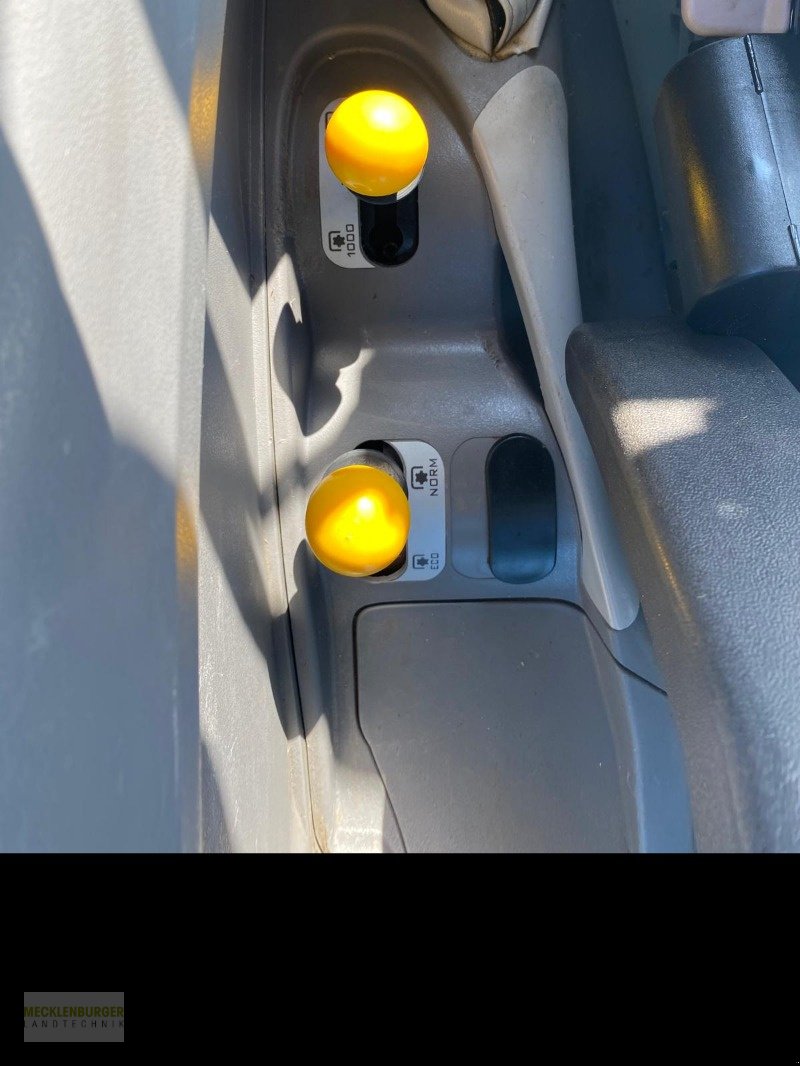 Traktor van het type Deutz 6140, Gebrauchtmaschine in Mühlengeez (Foto 15)