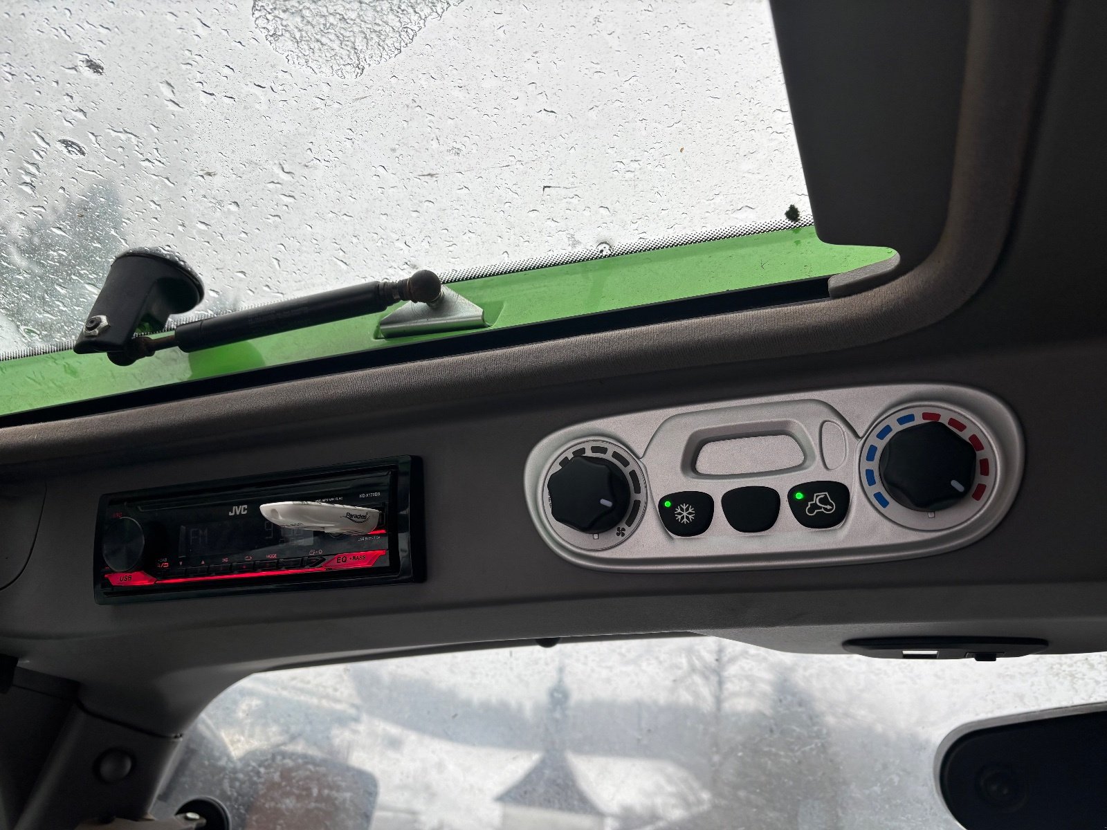 Traktor типа Deutz 6175.4 TTV, Gebrauchtmaschine в Donaueschingen (Фотография 13)