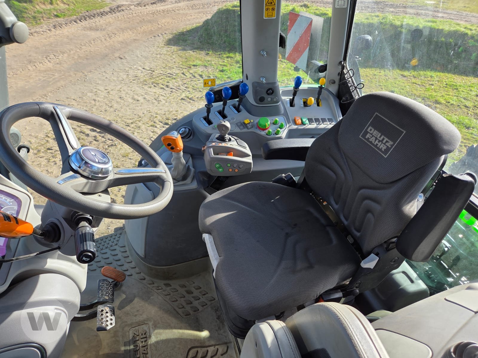 Traktor des Typs Deutz 6180 Agrotron, Gebrauchtmaschine in Börm (Bild 10)
