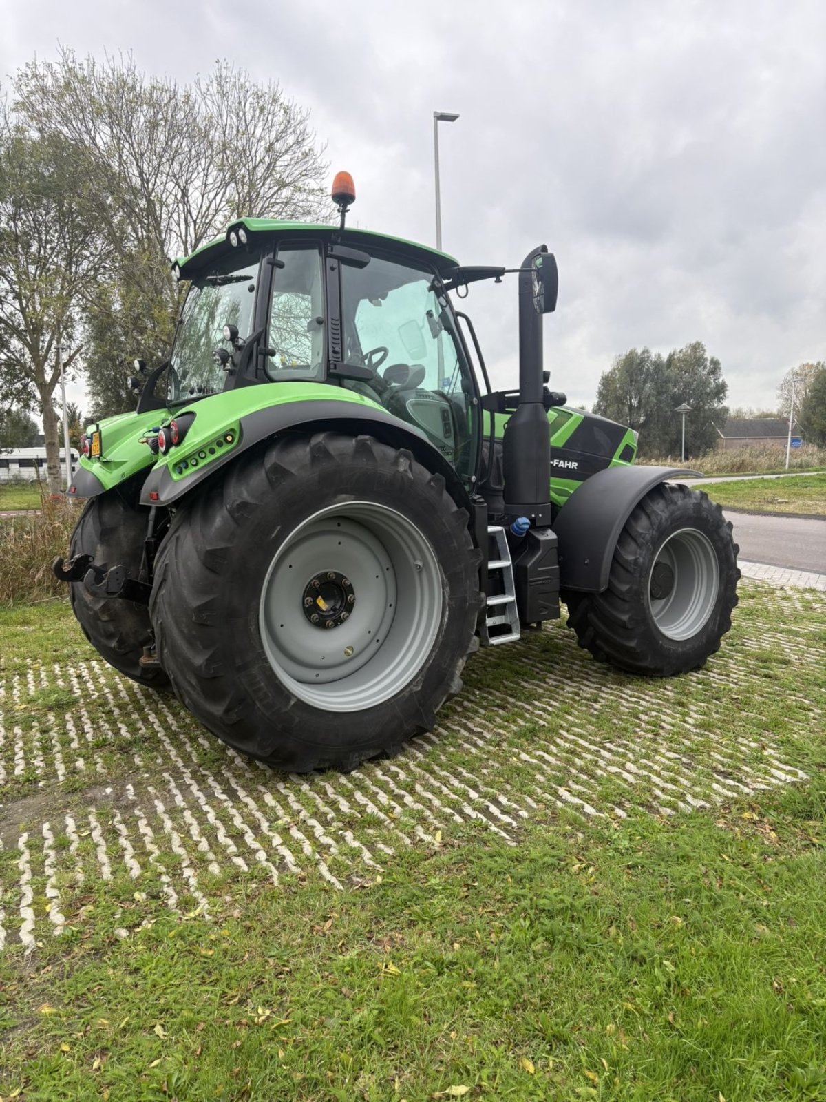 Traktor typu Deutz 6185TTV, Gebrauchtmaschine v Kwadijk (Obrázok 9)