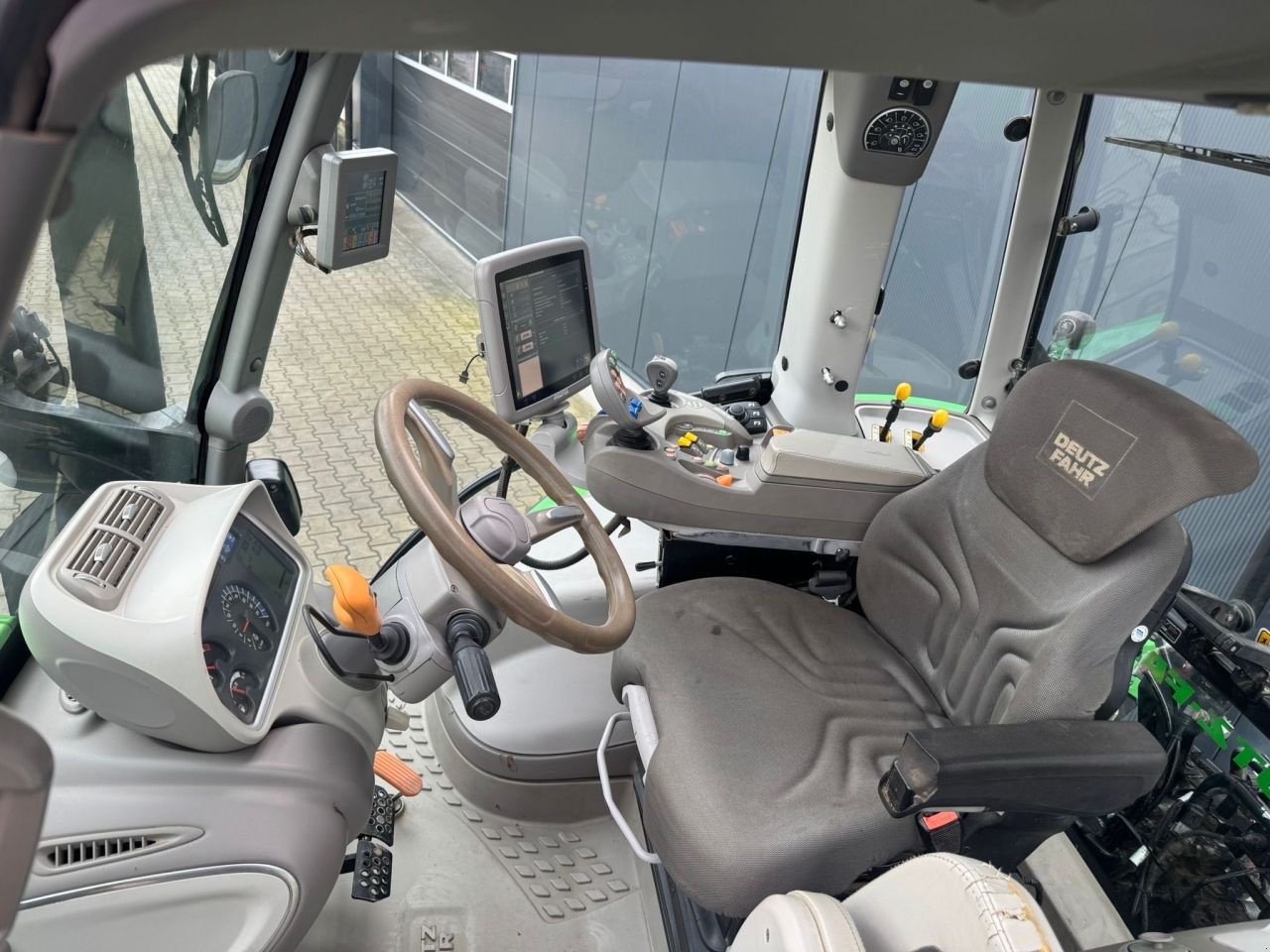 Traktor del tipo Deutz 6190 TTV, Gebrauchtmaschine en Daarle (Imagen 10)