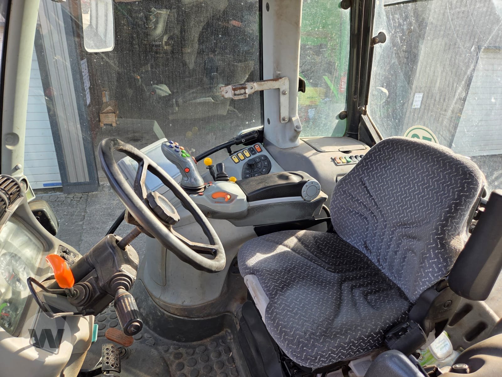 Traktor des Typs Deutz 7210 TTV, Gebrauchtmaschine in Börm (Bild 10)