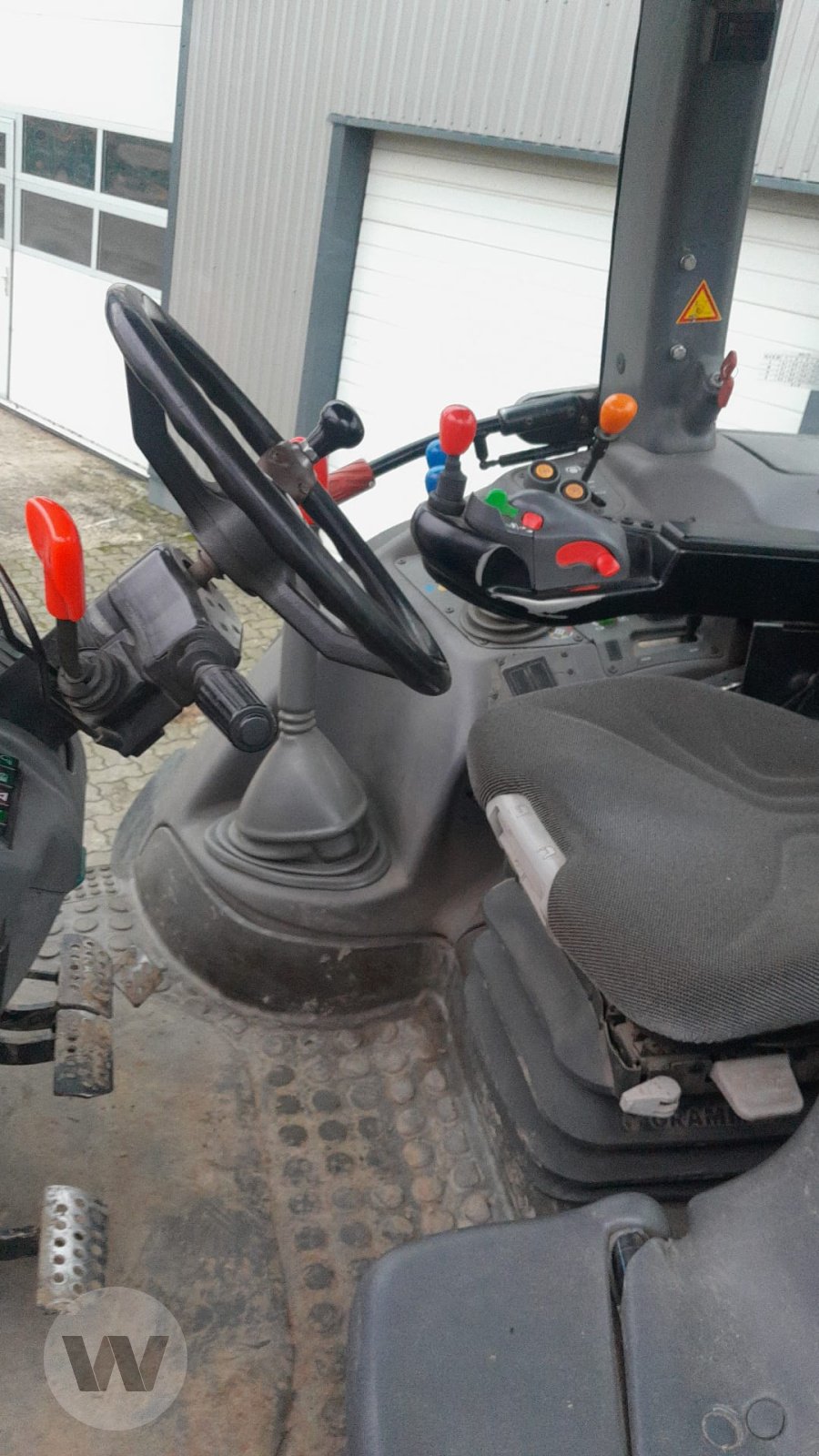 Traktor des Typs Deutz Agrotron 110, Gebrauchtmaschine in Börm (Bild 3)