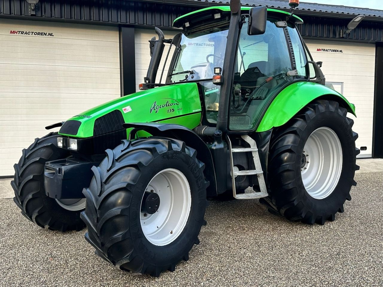 Traktor des Typs Deutz AGROTRON 135, Gebrauchtmaschine in Linde (dr) (Bild 10)