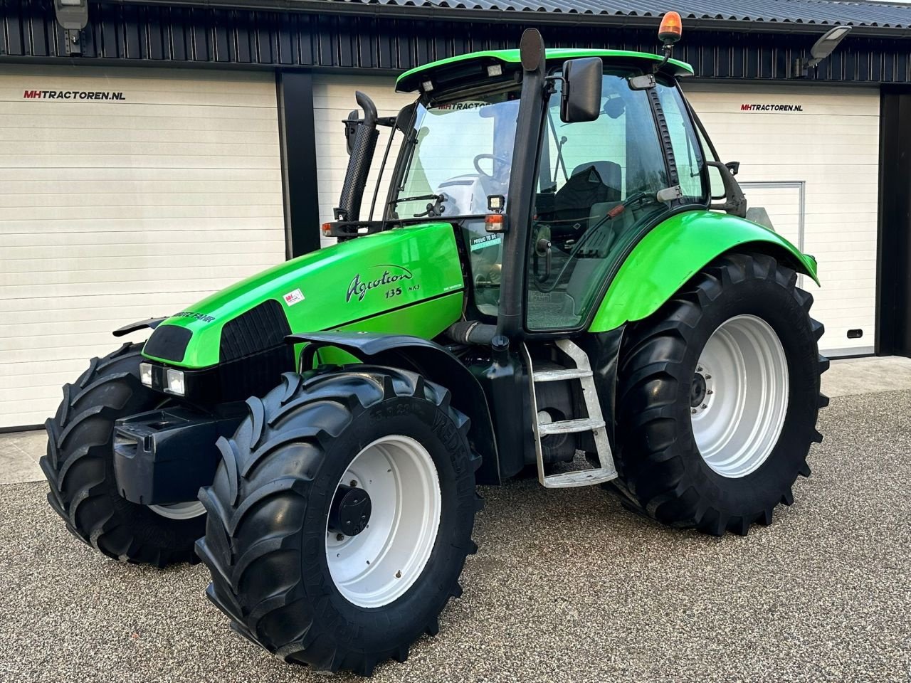 Traktor типа Deutz AGROTRON 135, Gebrauchtmaschine в Linde (dr) (Фотография 2)