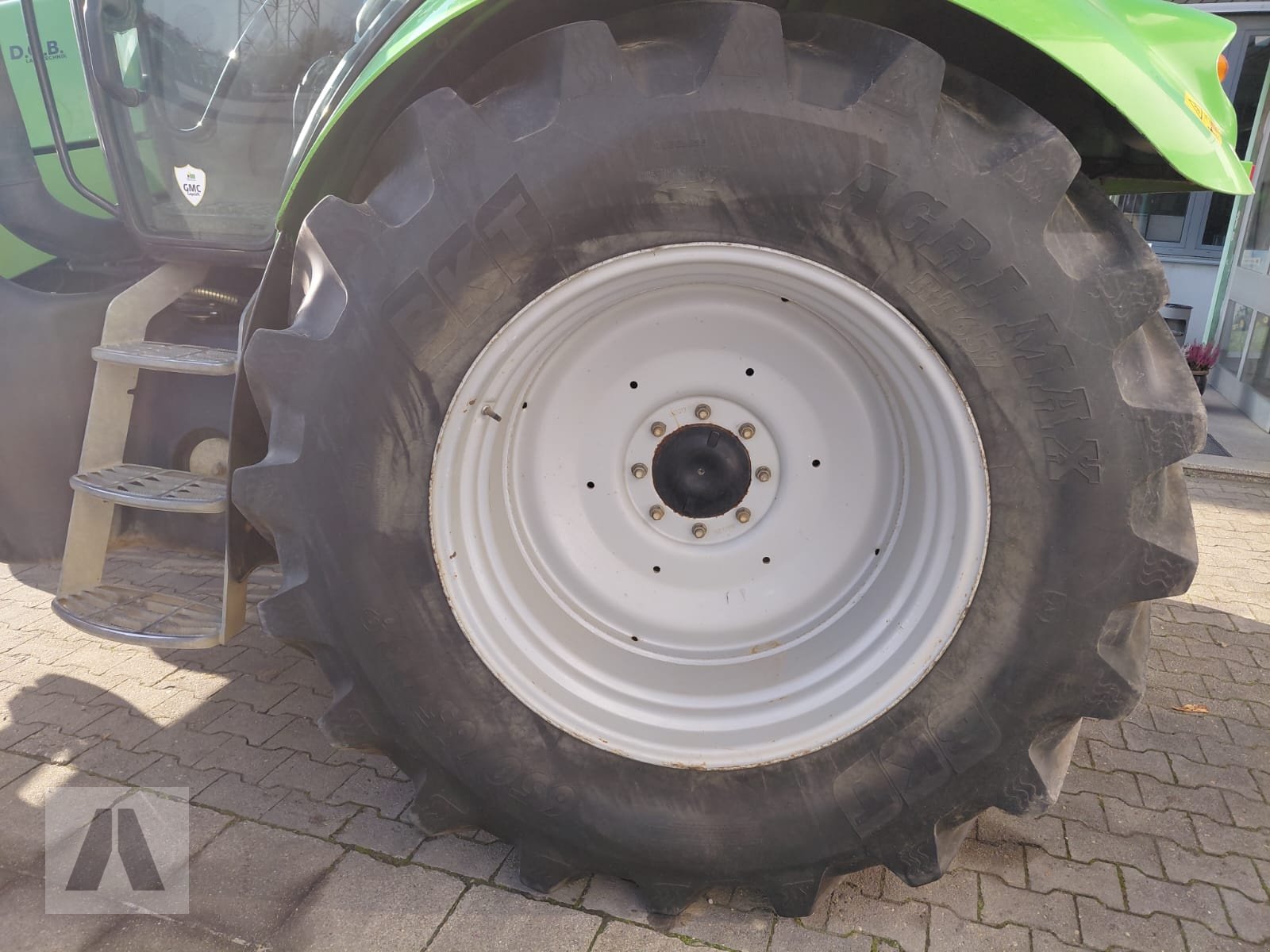 Traktor типа Deutz Agrotron 150 MK3, Gebrauchtmaschine в Regensburg (Фотография 8)