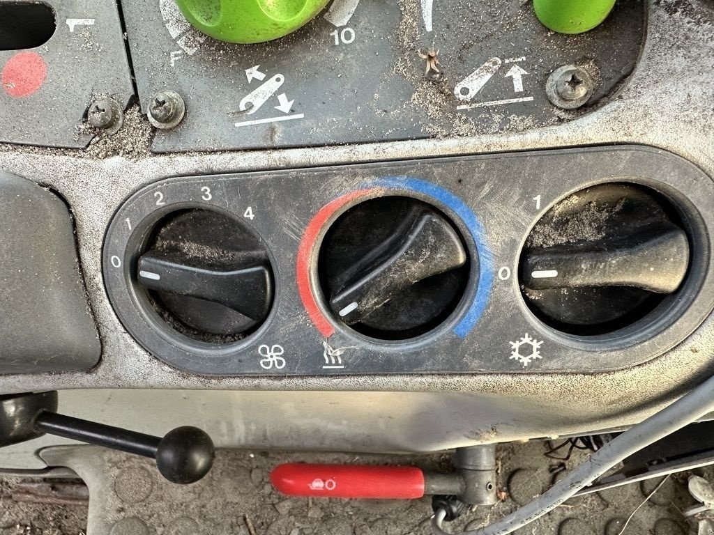 Traktor typu Deutz Agrotron 4.85, Gebrauchtmaschine w Callantsoog (Zdjęcie 8)