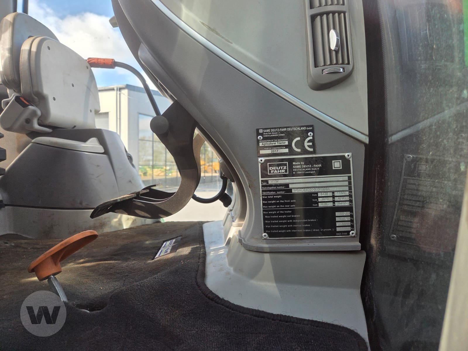 Traktor des Typs Deutz Agrotron 6155 TTV, Gebrauchtmaschine in Börm (Bild 8)