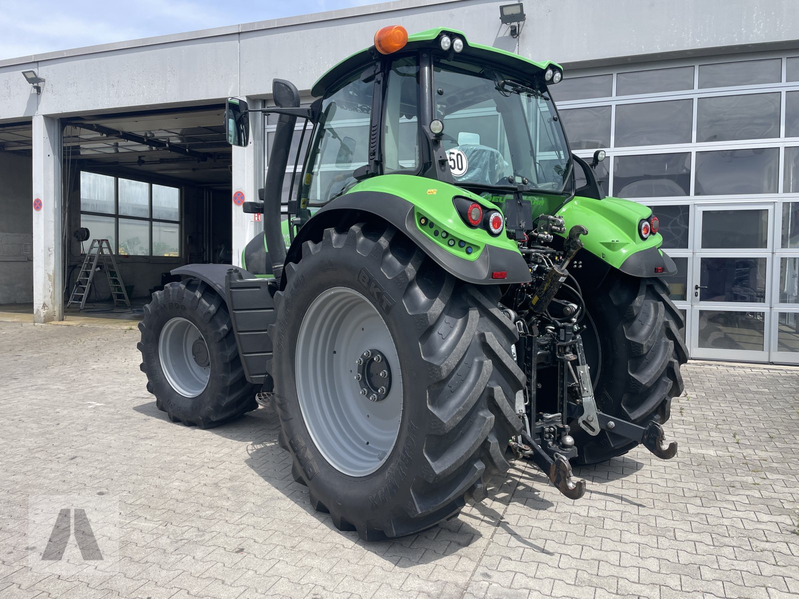 Traktor del tipo Deutz agrotron 6190 C-Shift, Gebrauchtmaschine In Eggenfelden (Immagine 8)