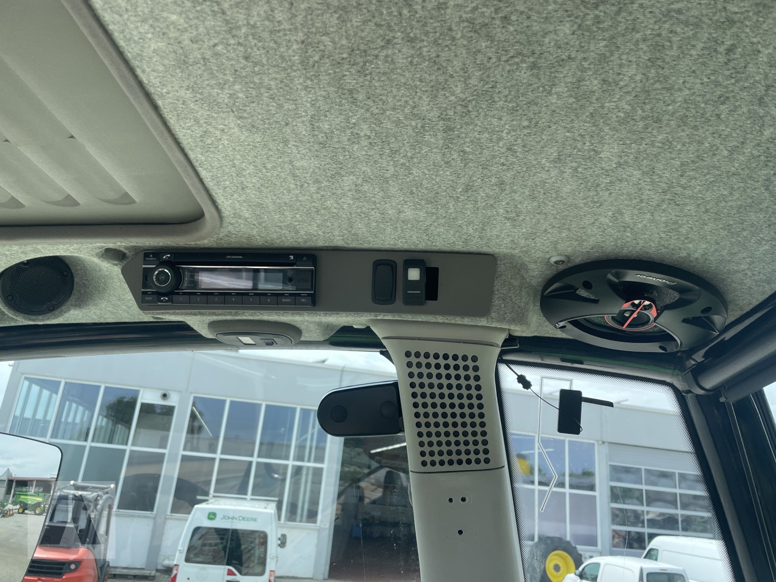 Traktor del tipo Deutz agrotron 6190 C-Shift, Gebrauchtmaschine In Eggenfelden (Immagine 26)