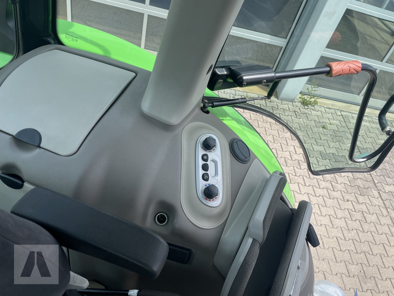 Traktor του τύπου Deutz agrotron 6190 C-Shift, Gebrauchtmaschine σε Eggenfelden (Φωτογραφία 20)