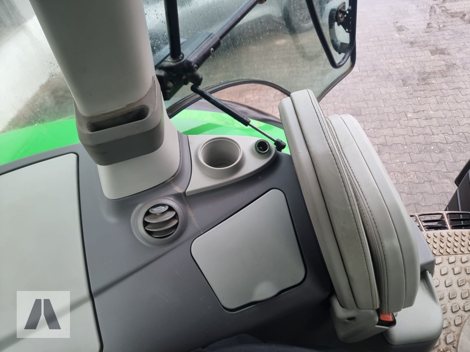 Traktor Türe ait Deutz Agrotron 7250 TTV, Gebrauchtmaschine içinde Regensburg (resim 11)