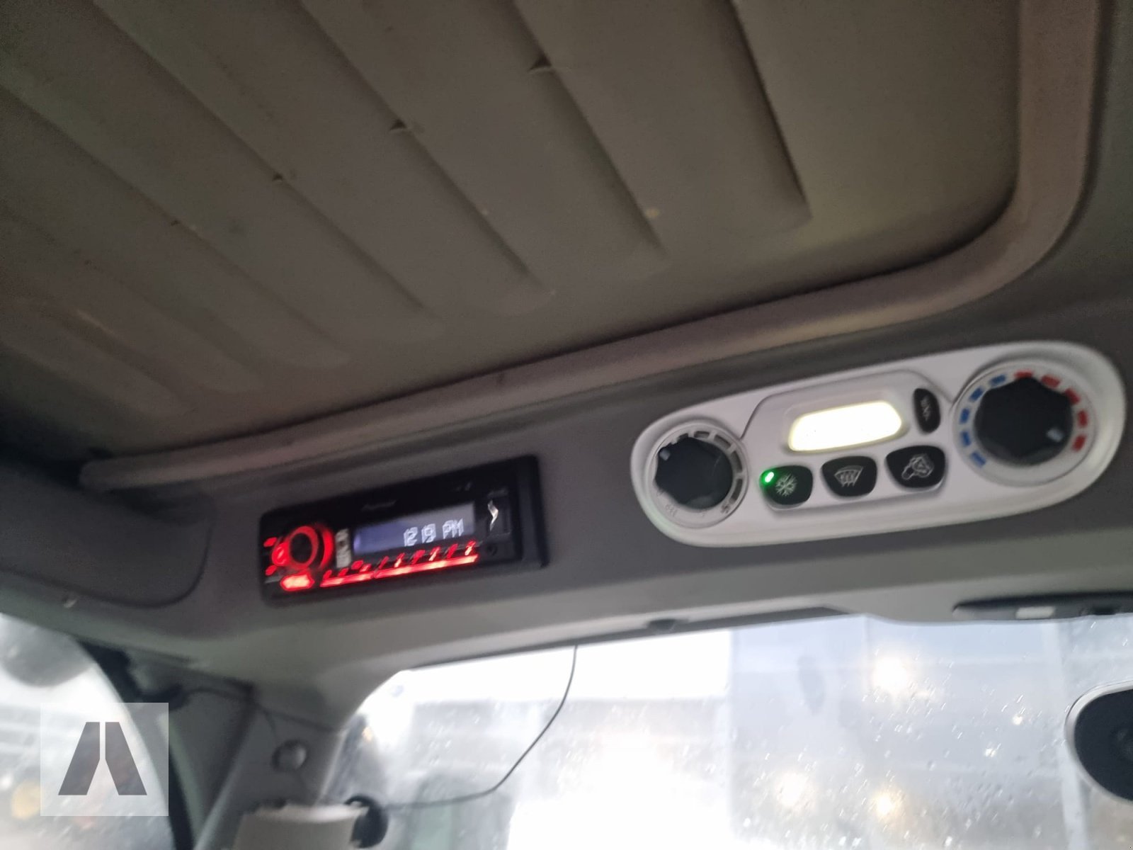 Traktor Türe ait Deutz Agrotron 7250 TTV, Gebrauchtmaschine içinde Regensburg (resim 19)