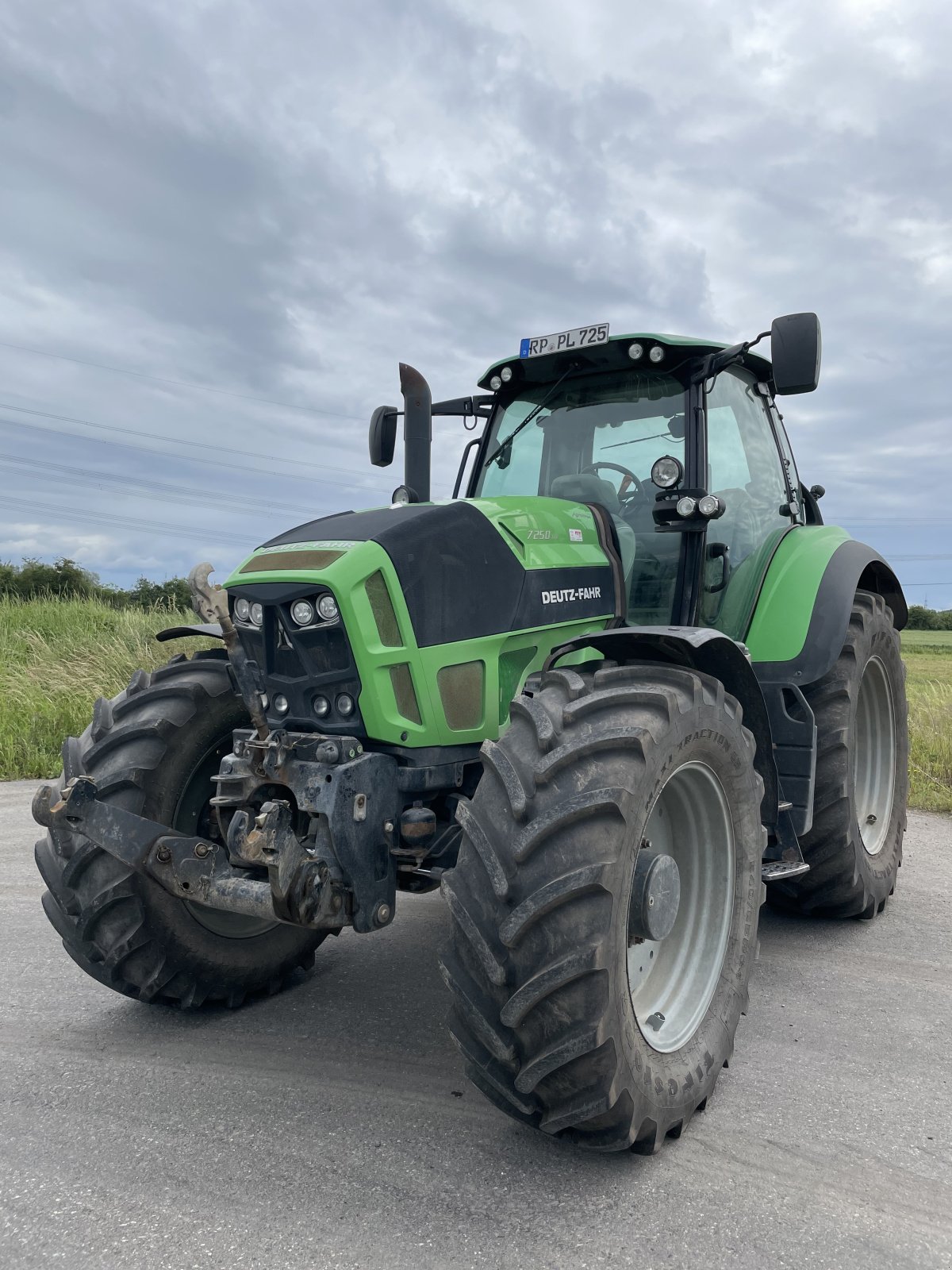 Traktor of the type Deutz Agrotron 7250 TTV, Gebrauchtmaschine in Dannstadt-Schauernheim (Picture 2)