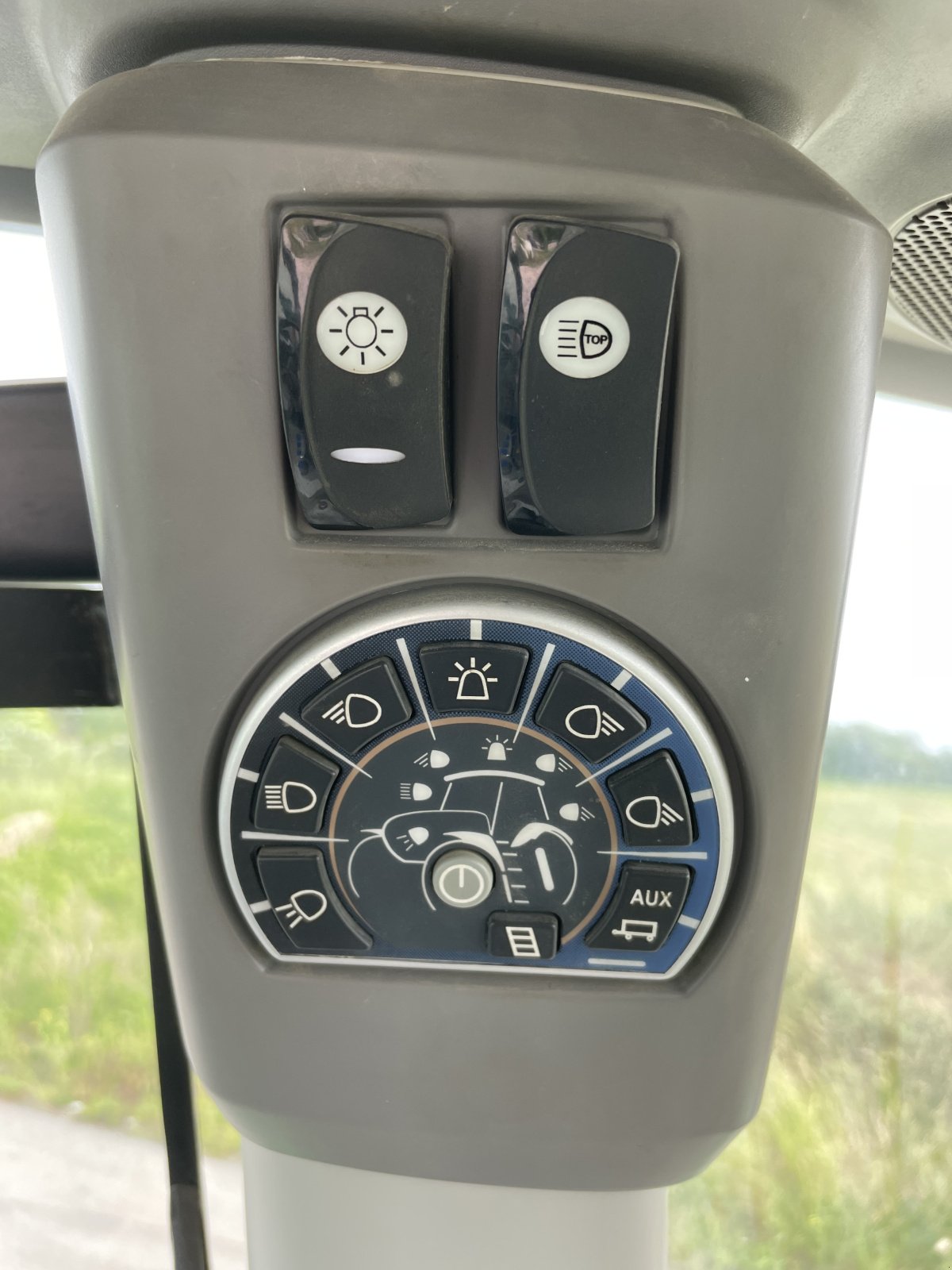 Traktor of the type Deutz Agrotron 7250 TTV, Gebrauchtmaschine in Dannstadt-Schauernheim (Picture 9)