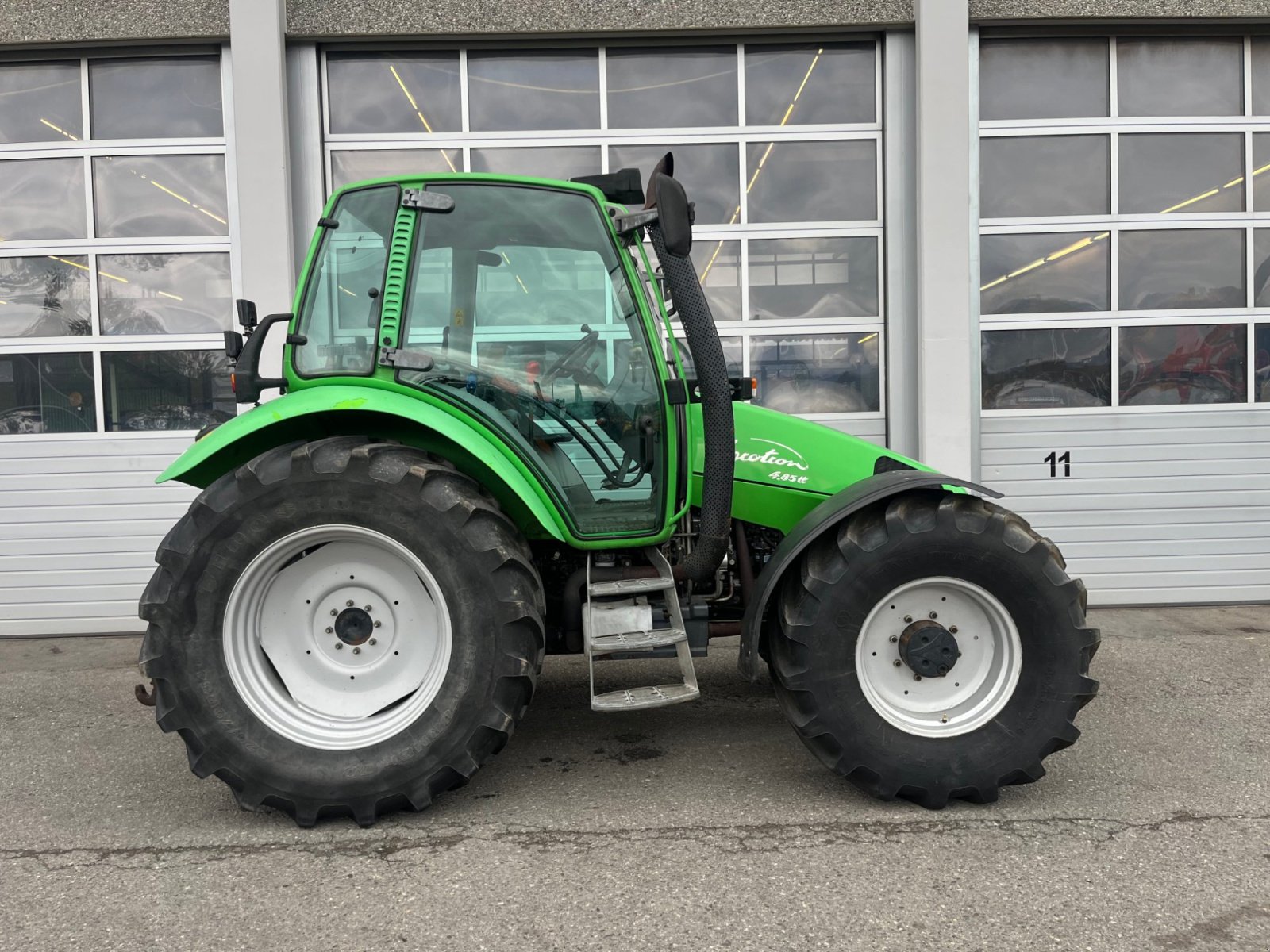 Traktor типа Deutz Agrotron 85, Gebrauchtmaschine в Frastanz (Фотография 3)
