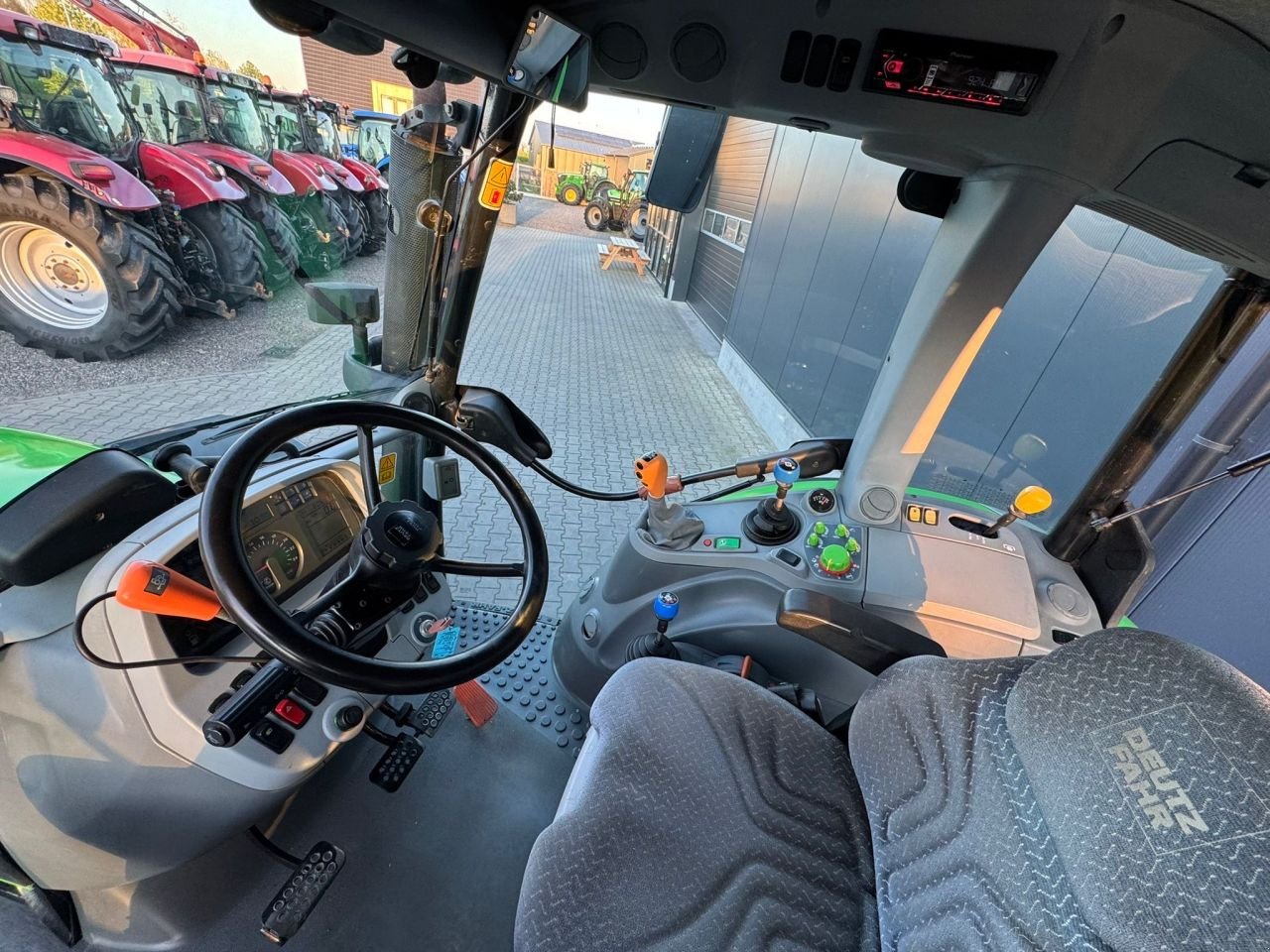 Traktor del tipo Deutz Agrotron K610, Gebrauchtmaschine en Daarle (Imagen 10)