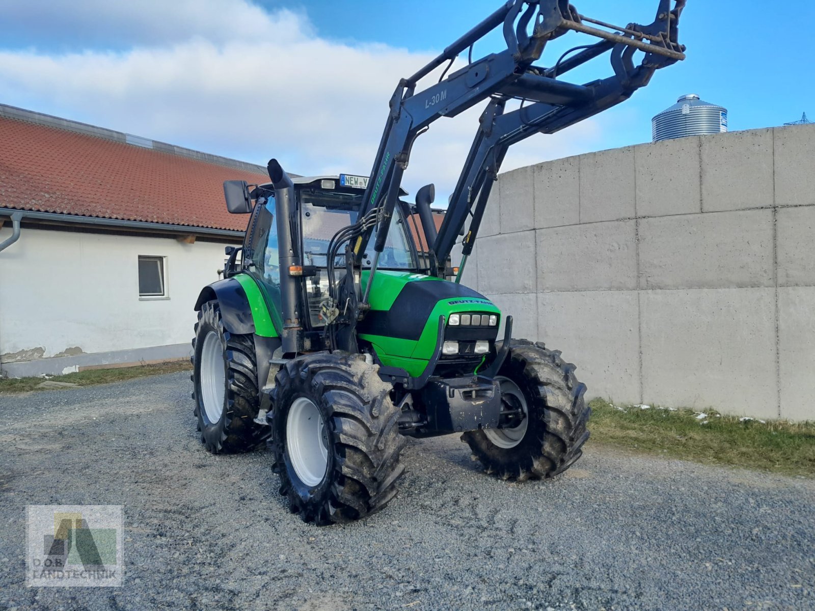 Traktor типа Deutz Agrotron M 600, Gebrauchtmaschine в Regensburg (Фотография 1)