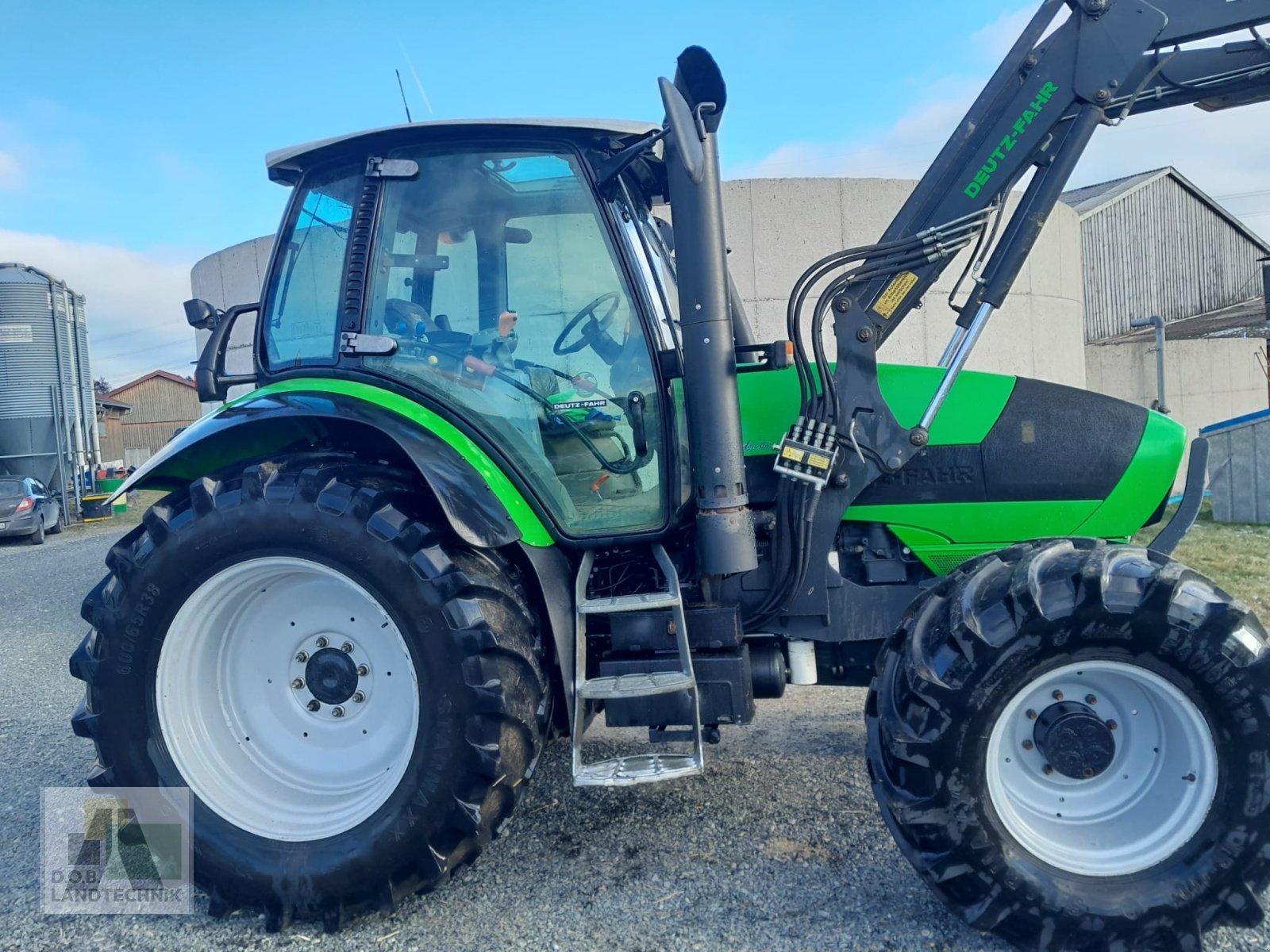 Traktor типа Deutz Agrotron M 600, Gebrauchtmaschine в Regensburg (Фотография 7)