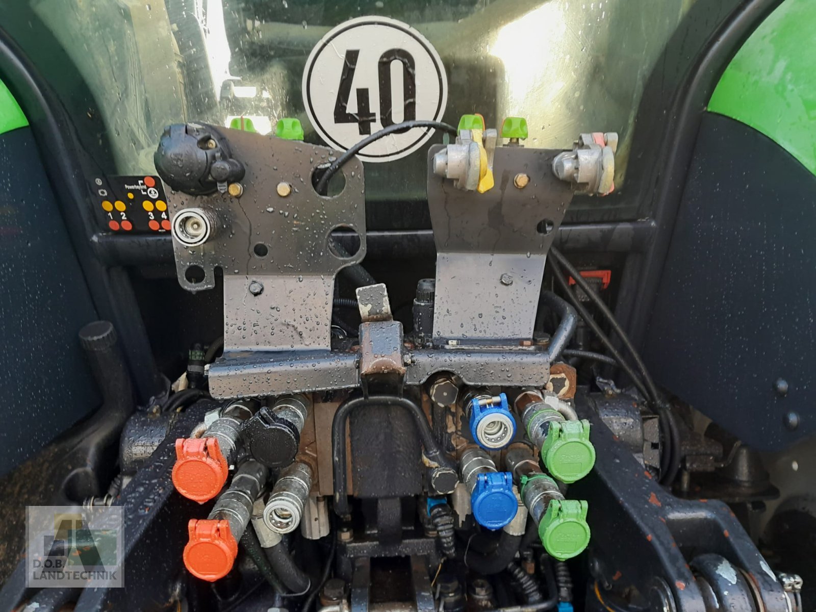 Traktor типа Deutz Agrotron M 600, Gebrauchtmaschine в Regensburg (Фотография 15)