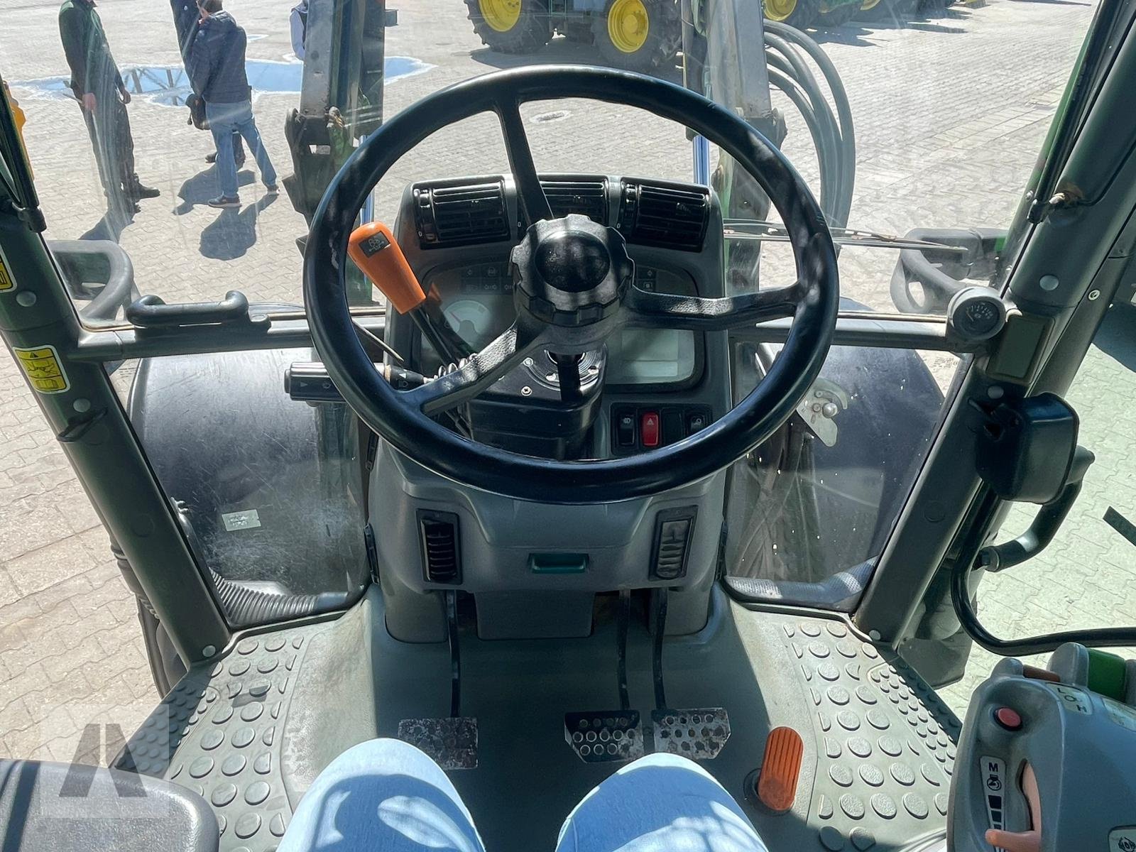 Traktor typu Deutz Agrotron M 600, Gebrauchtmaschine w Regensburg (Zdjęcie 15)