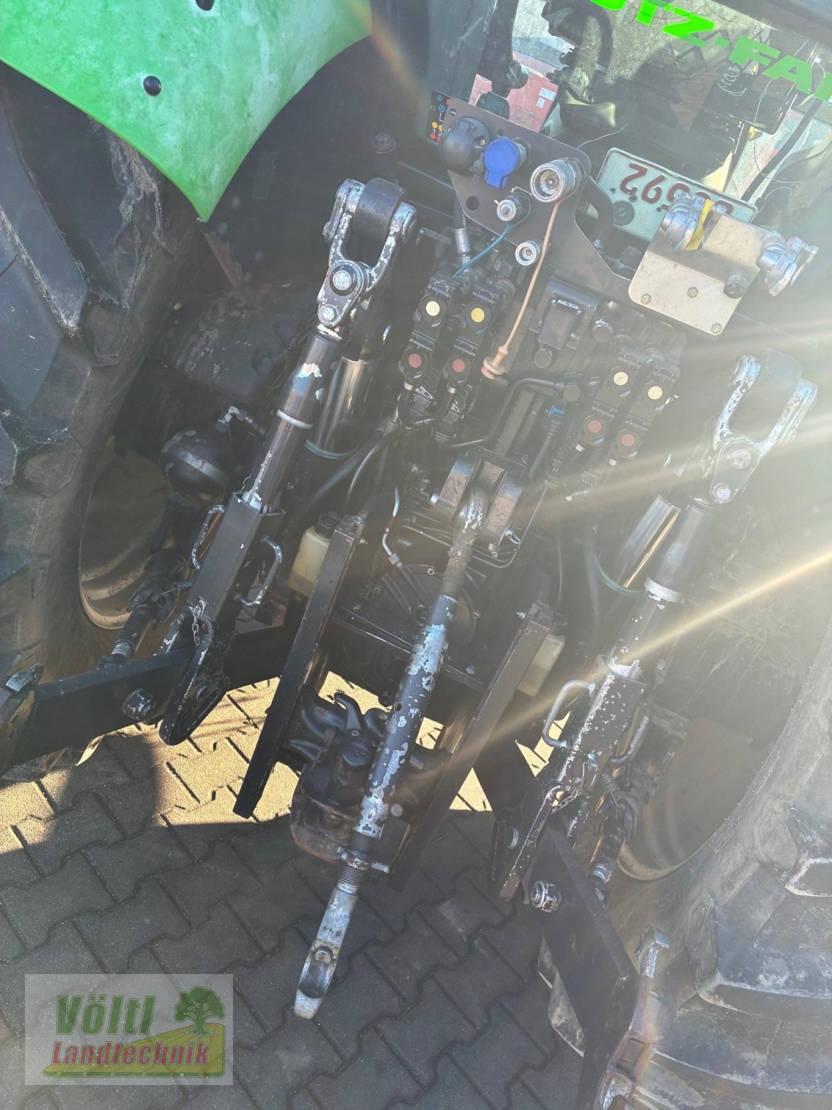 Traktor типа Deutz Agrotron TTV 610, Gebrauchtmaschine в Hutthurm bei Passau (Фотография 5)