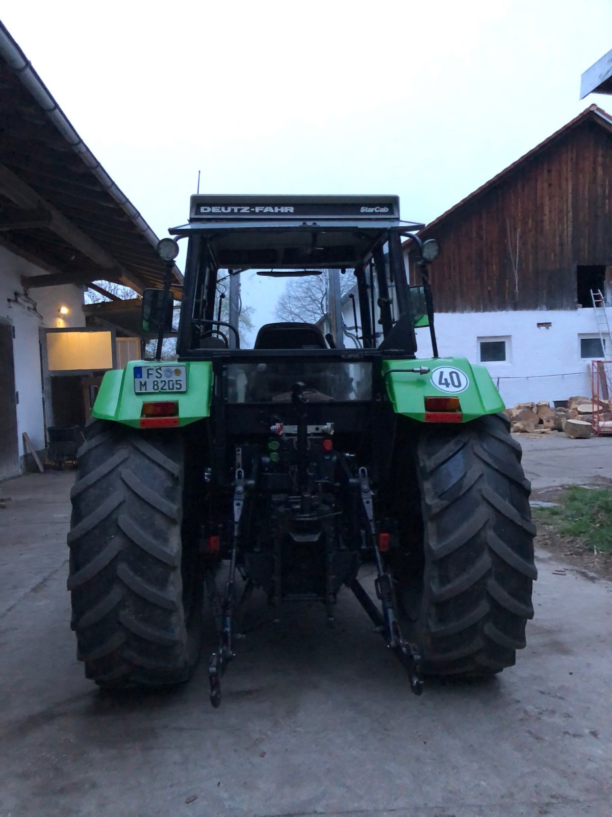 Traktor del tipo Deutz AgroXtra 4.57, Gebrauchtmaschine In Langenbach (Immagine 2)
