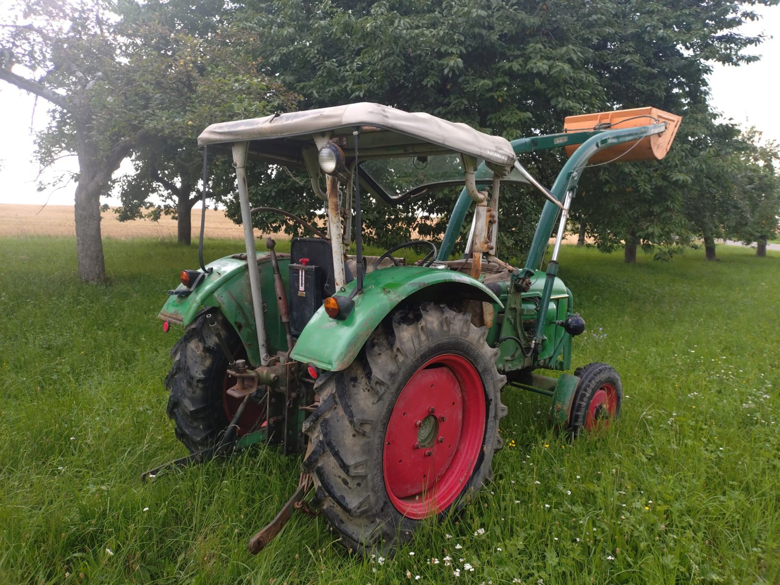 Traktor of the type Deutz D 40 Oldtimer m. Frontlader, Gebrauchtmaschine in Creglingen (Picture 5)