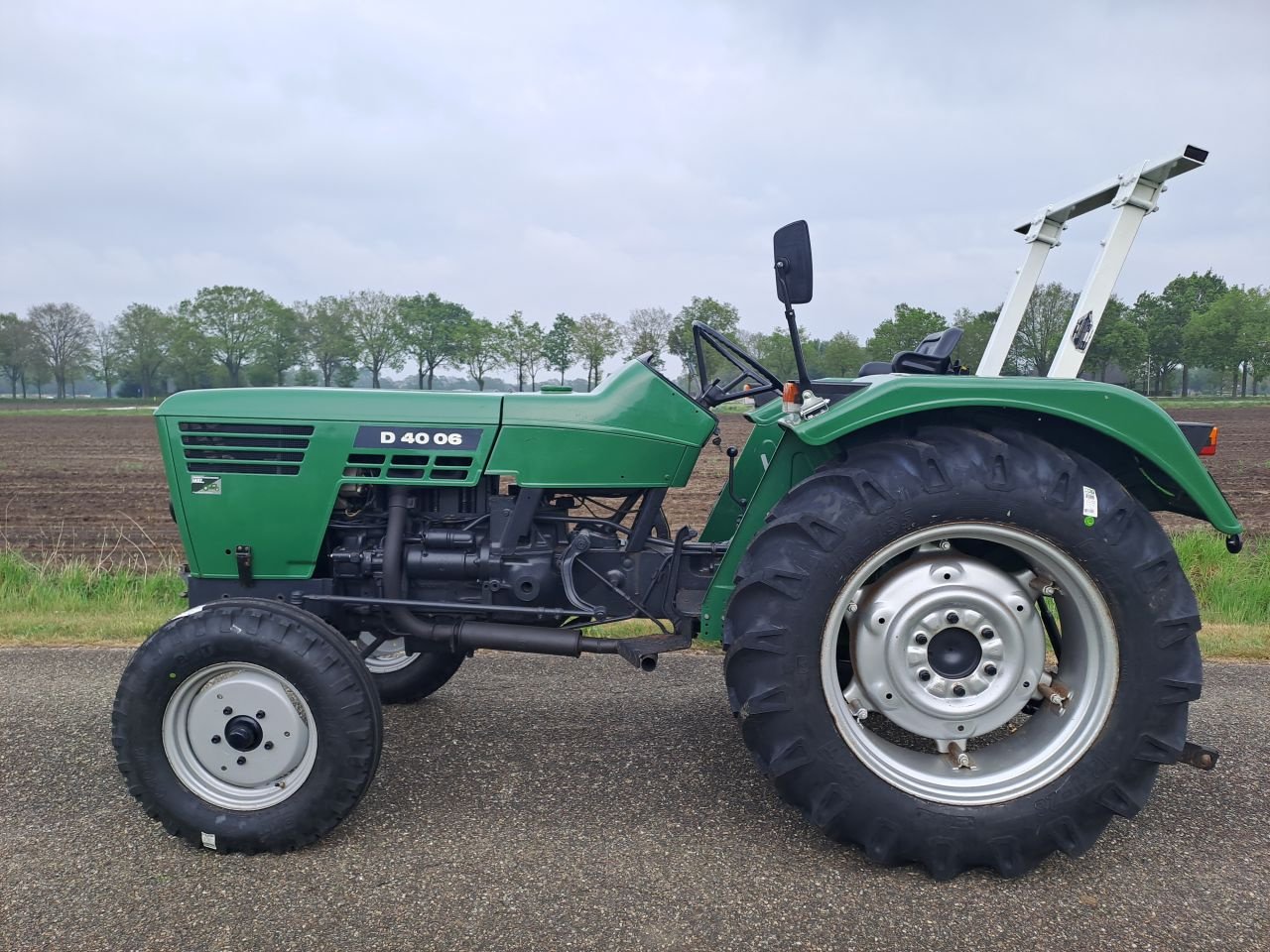 Traktor του τύπου Deutz D 4006, Gebrauchtmaschine σε Wierden (Φωτογραφία 2)