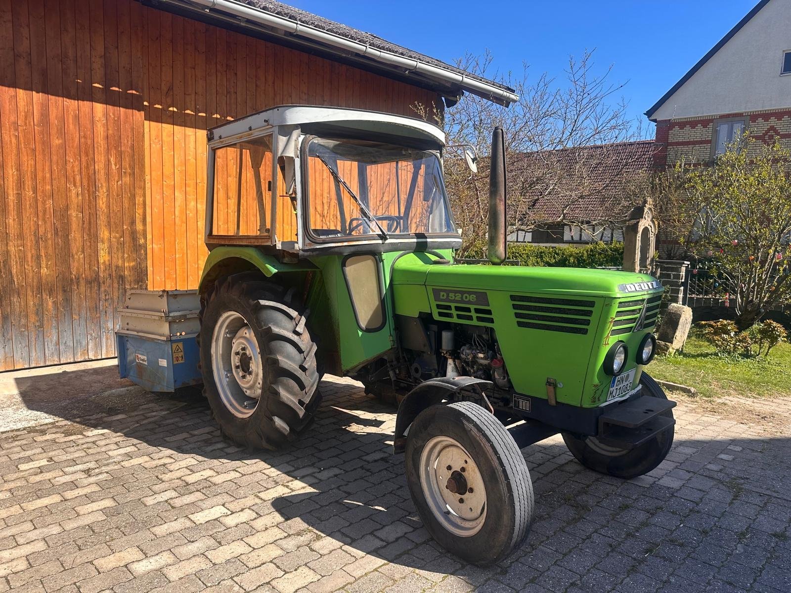 Traktor typu Deutz D 5206, Gebrauchtmaschine w Neuenstadt  (Zdjęcie 4)