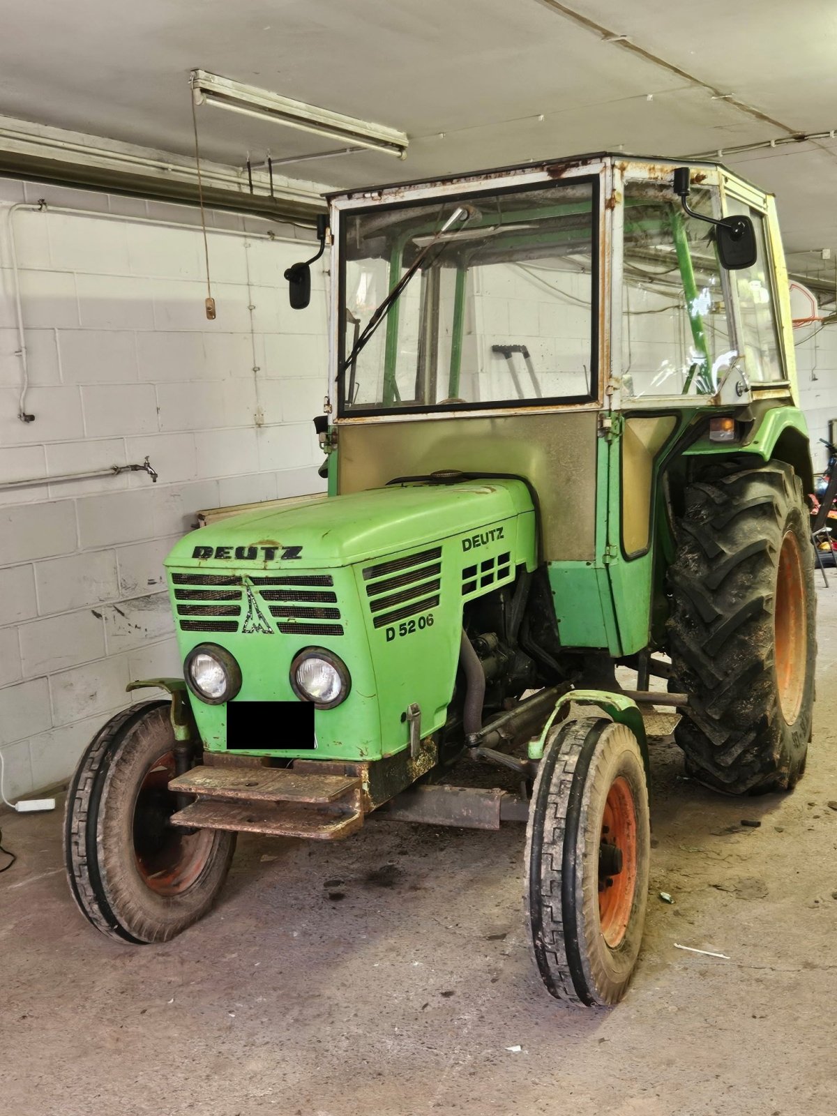 Traktor от тип Deutz D 5206, Gebrauchtmaschine в Schwalbach (Снимка 1)