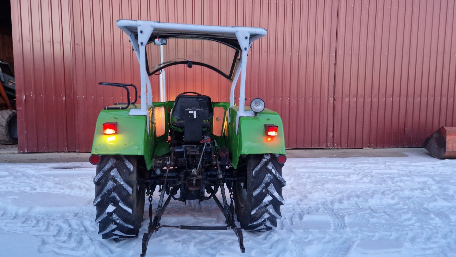 Traktor типа Deutz D 5506 S, Gebrauchtmaschine в Fürstenzell (Фотография 2)